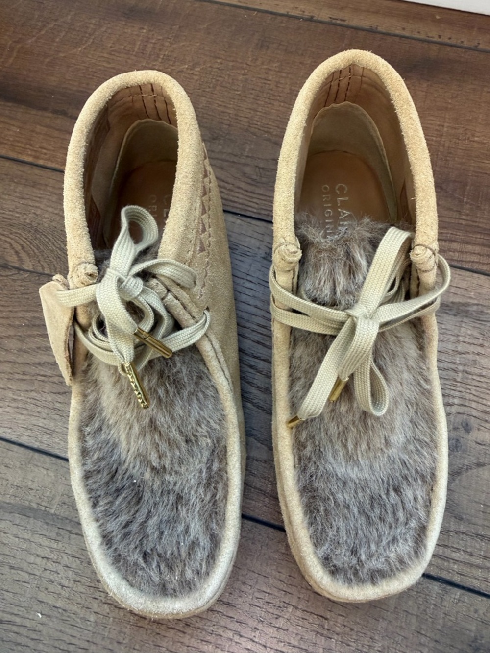 Clarks Originals Tan Brown Wallabee Faux Fur Suede Ankle Boots Women’s Size 7.5 - Picture 3 of 10